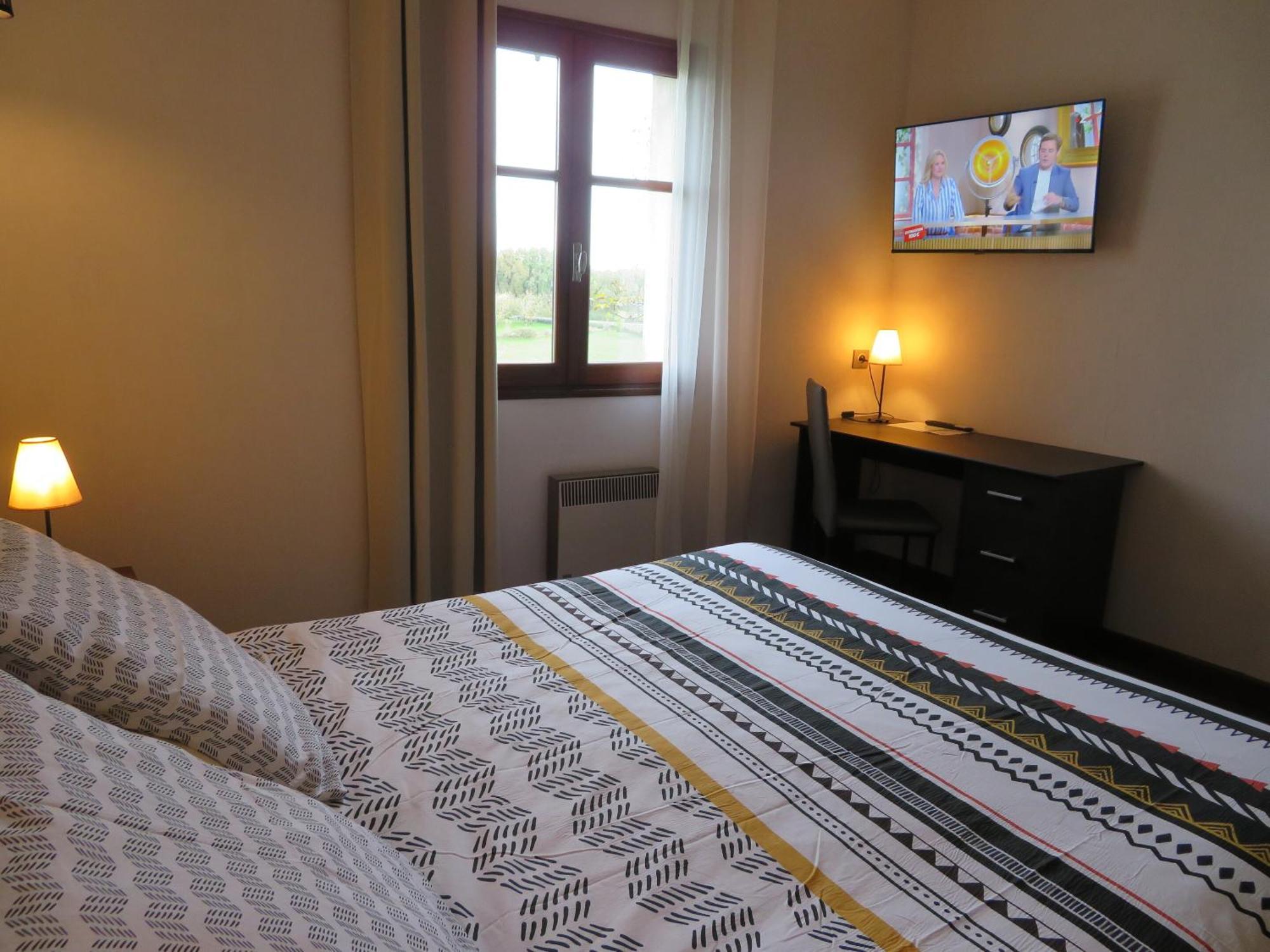 Auberge D'Ici Et D'Ailleurs Cressensac-Sarrazac Δωμάτιο φωτογραφία